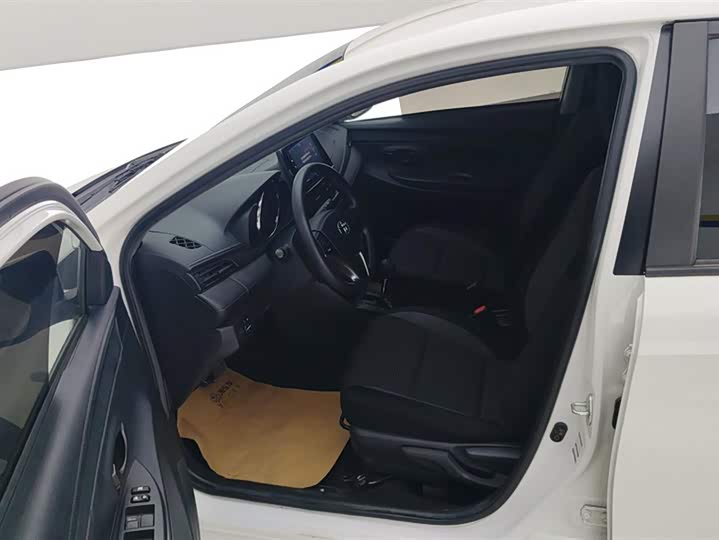 Фото 9 - Toyota Vios