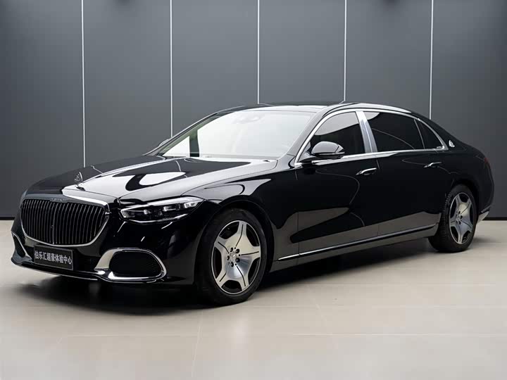 Фото 2 - Mercedes-Benz Maybach S-Class