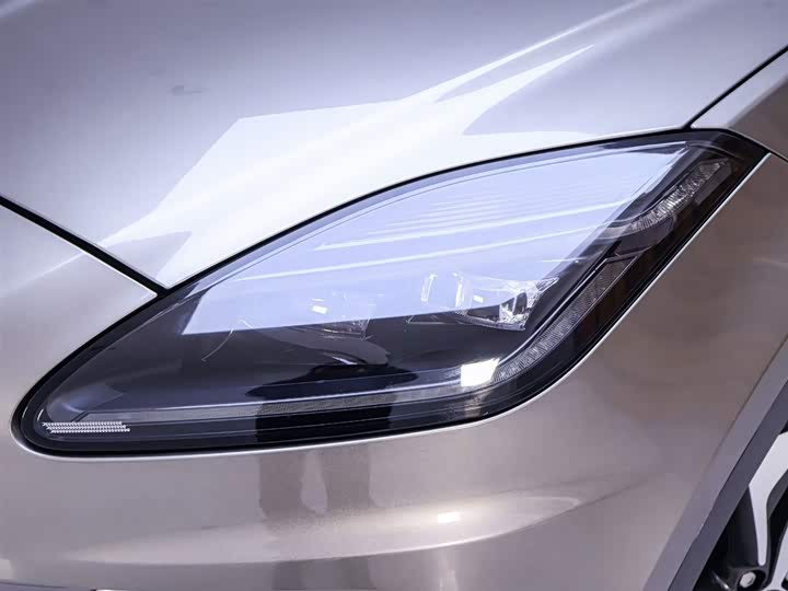 Фото 4 - Jaguar E-Pace