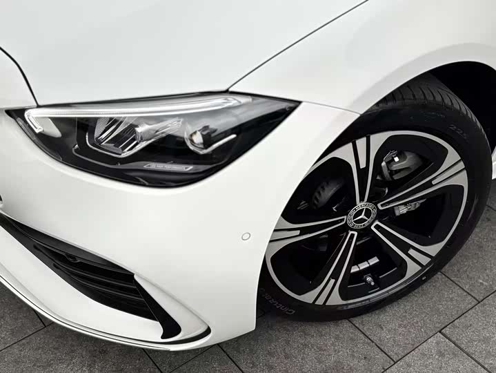 Фото 6 - Mercedes-Benz C-Class