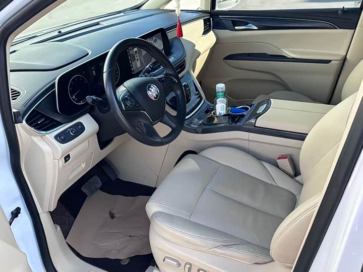 Фото 5 - Buick GL8 ES