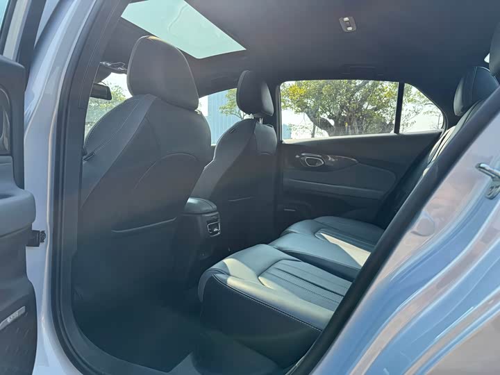 Фото 5 - GAC Trumpchi Empow R