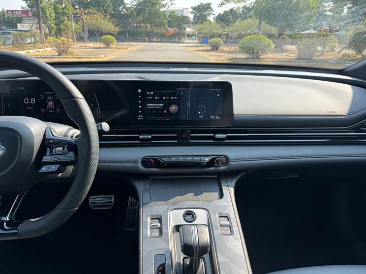 Фото 9 - GAC Trumpchi Empow R