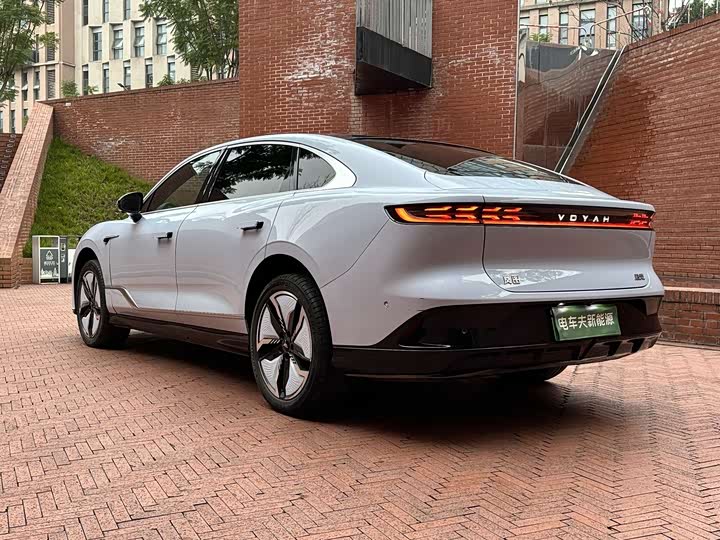 Фото 5 - Voyah Passion