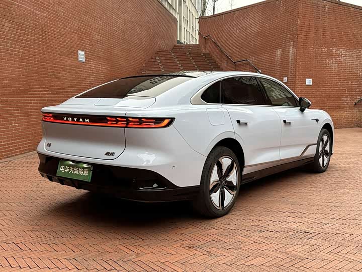 Фото 7 - Voyah Passion