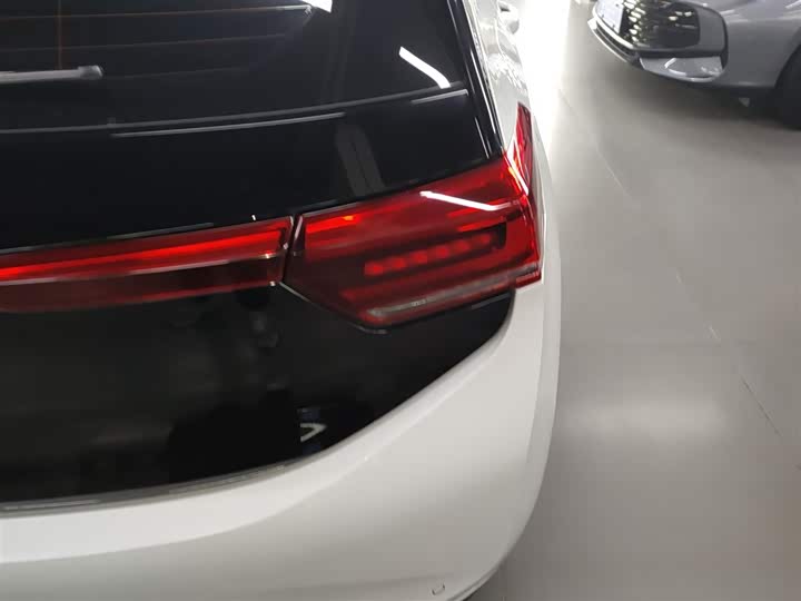 Фото 8 - Volkswagen ID.3