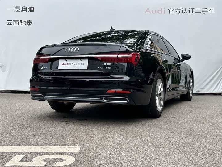 Фото 2 - Audi A6L