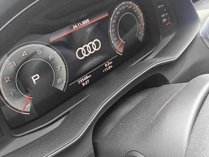 Фото 8 - Audi A6L