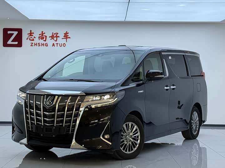 Фото 1 - Toyota Alphard