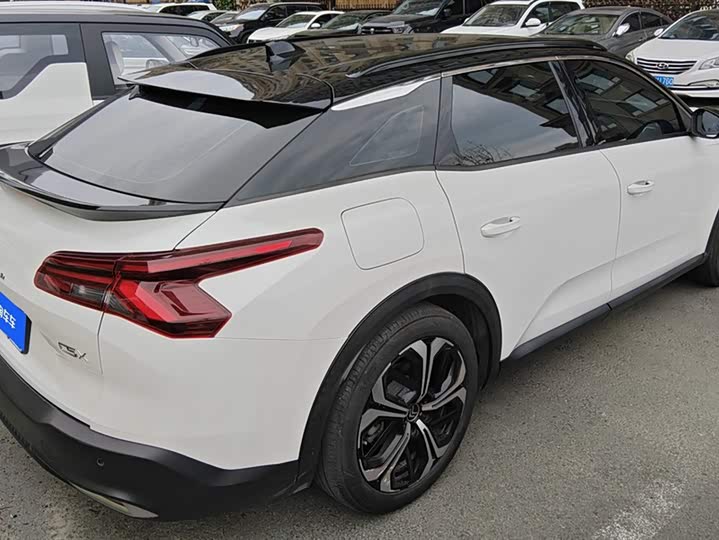 Фото 3 - Citroen C5 X