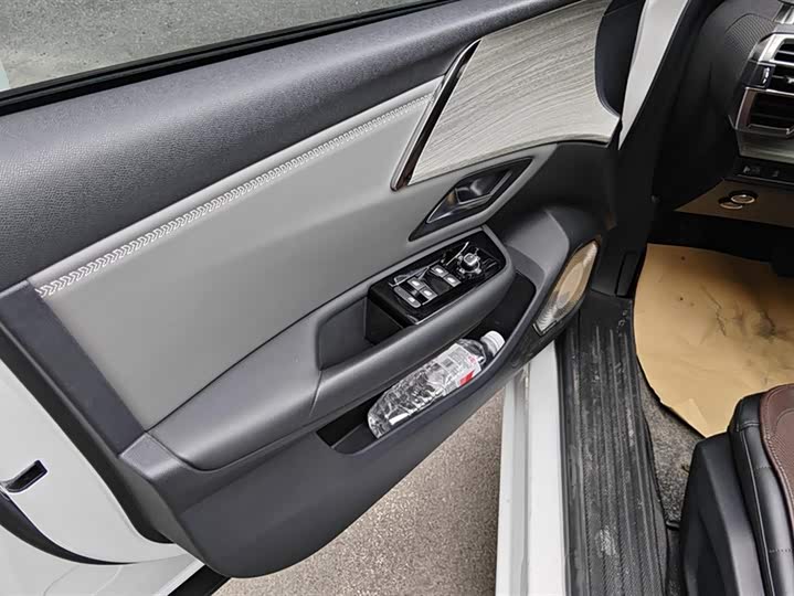 Фото 7 - Citroen C5 X