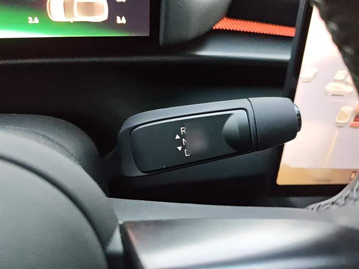 Фото 7 - XPeng P7