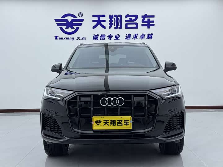 Фото 2 - Audi Q7