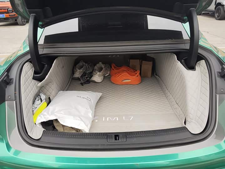 Фото 4 - IM motors L7