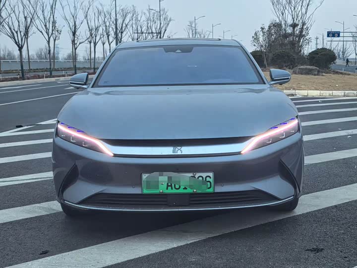 Фото 2 - BYD Han