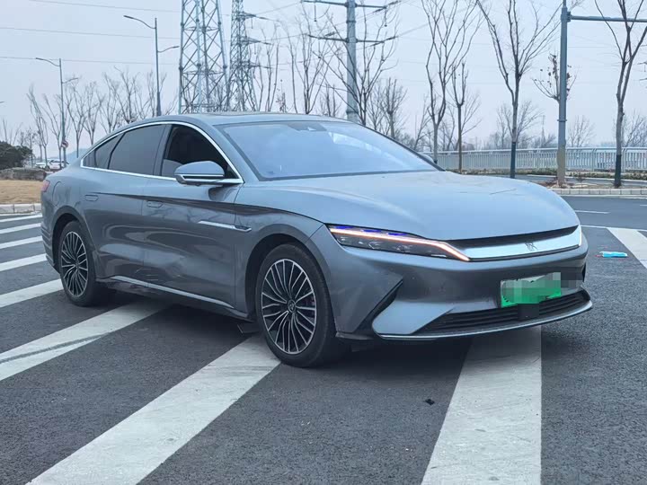 Фото 3 - BYD Han