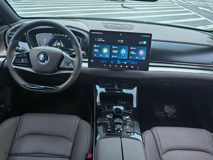 Фото 4 - BYD Han