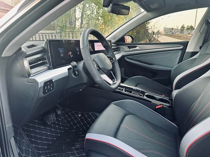 Фото 8 - Volkswagen Lamando L