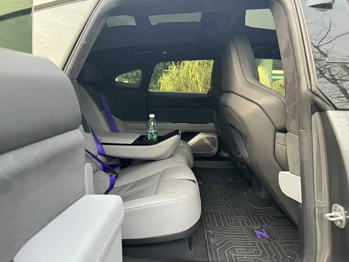 Фото 6 - HiPhi Z