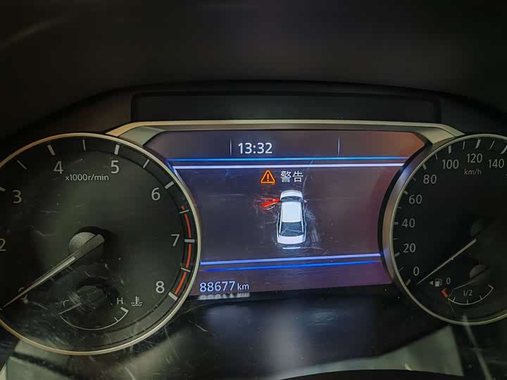 Фото 4 - Nissan Teana