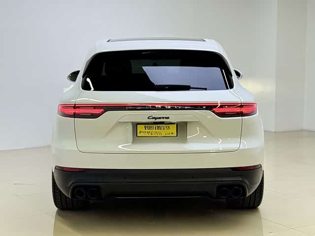 Фото 5 - Porsche Cayenne Hybrid