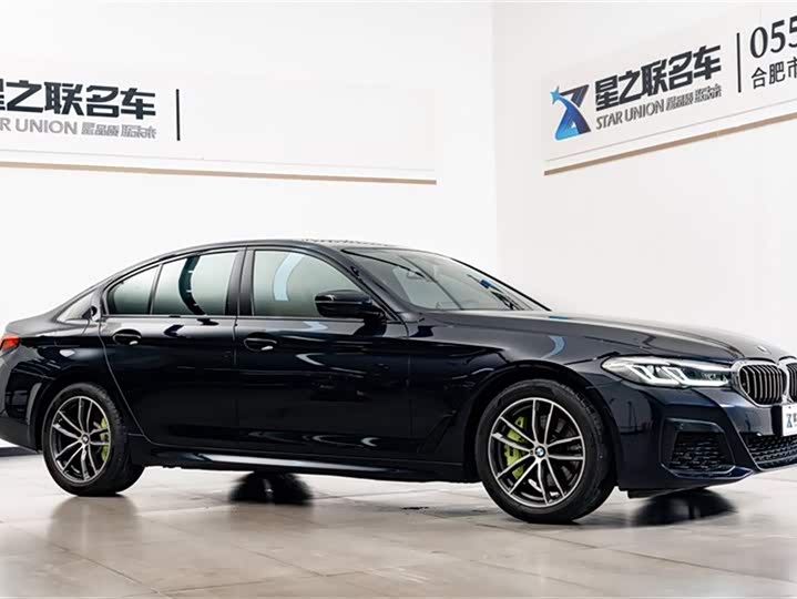 Фото 6 - BMW 5 Series