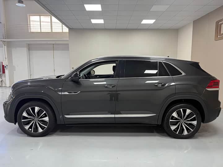 Фото 7 - Volkswagen Teramont X