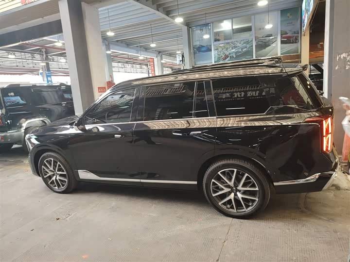 Фото 5 - GAC Trumpchi GS8