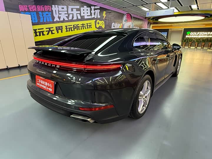 Фото 6 - Porsche Panamera