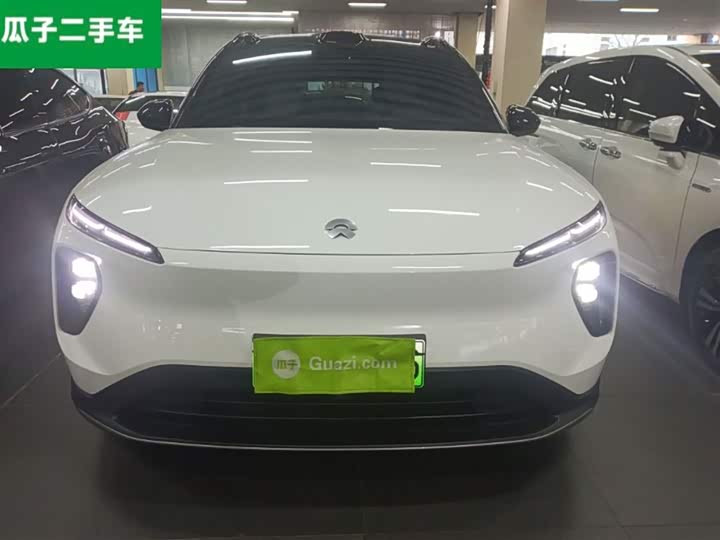 Фото 3 - Nio ES6