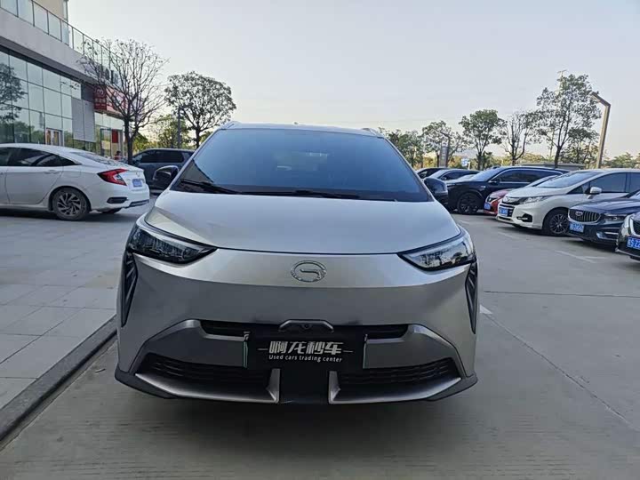 Фото 2 - GAC Aion Y