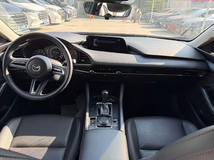 Photo 6 - Mazda 3 (Axela)