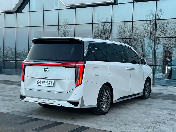 Фото 6 - GAC Trumpchi M8