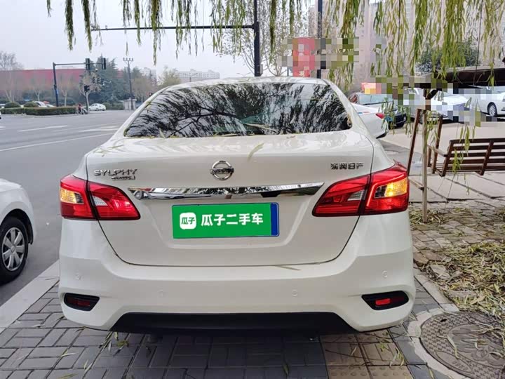 Фото 6 - Nissan Sylphy