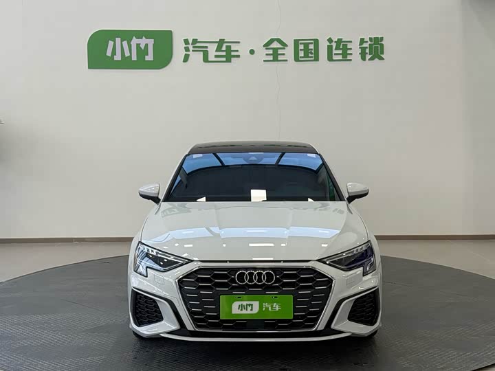 Фото 2 - Audi A3