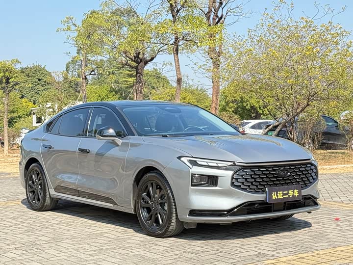 Фото 3 - Ford Mondeo