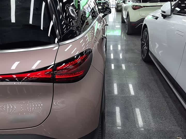 Фото 8 - Smart #1