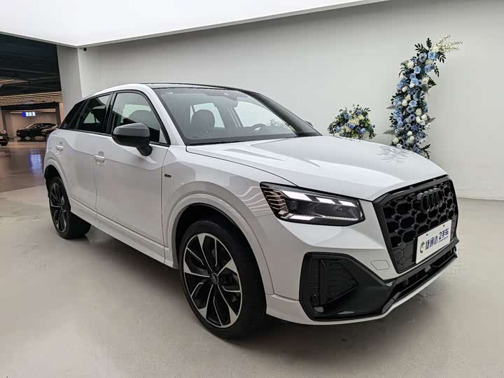 Фото 3 - Audi Q2L