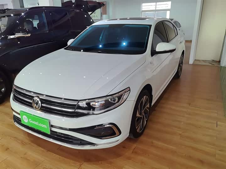 Фото 2 - Volkswagen Bora