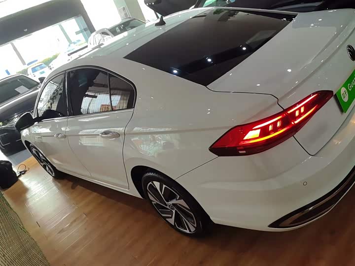 Фото 5 - Volkswagen Bora