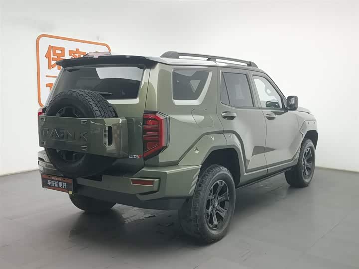 Фото 2 - Tank 400 Hybrid