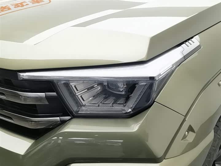 Фото 7 - Tank 400 Hybrid