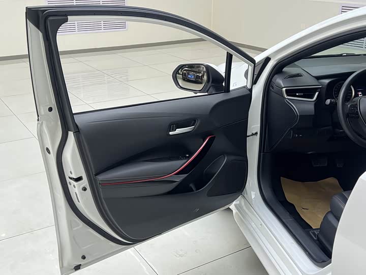 Фото 9 - Toyota Levin