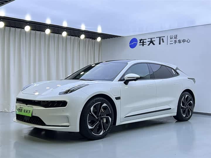 Фото 1 - Zeekr 001