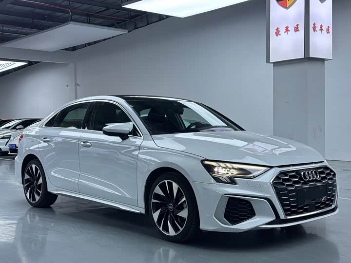 Фото 3 - Audi A3