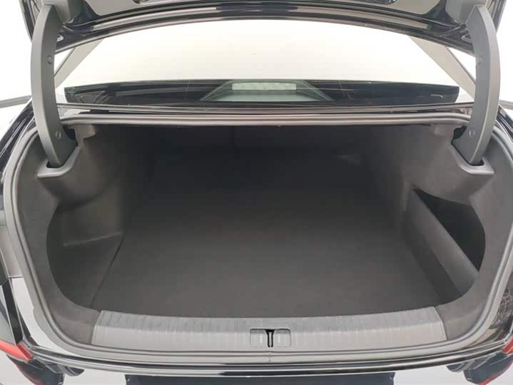 Фото 4 - Volkswagen Passat