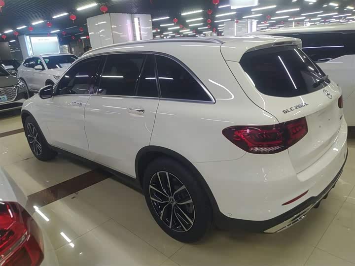 Фото 5 - Mercedes-Benz GLC-Class