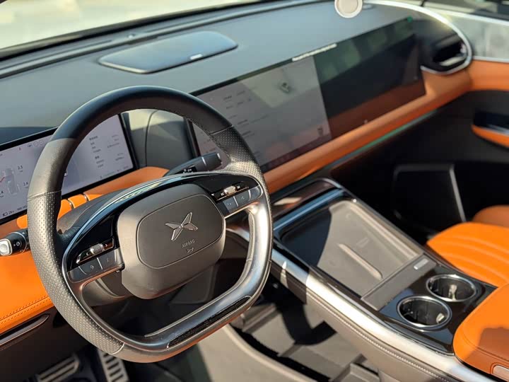 Фото 7 - XPeng G9