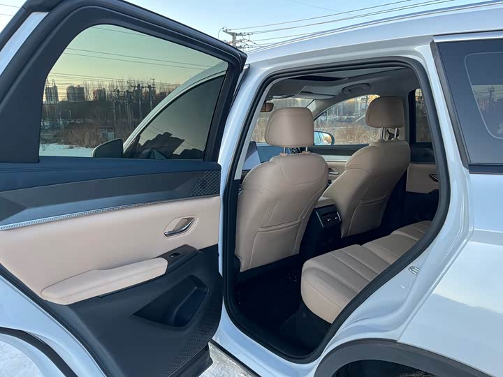 Фото 5 - BYD Song Pro Hybrid