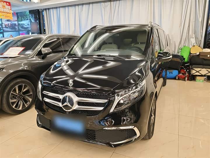 Фото 2 - Mercedes-Benz V-Class